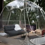 Autonome Magnifique Avec Jardin D Hiver Tb Situé