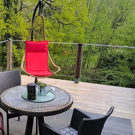 Autonome Magnifique Tb Situe Couette-café *