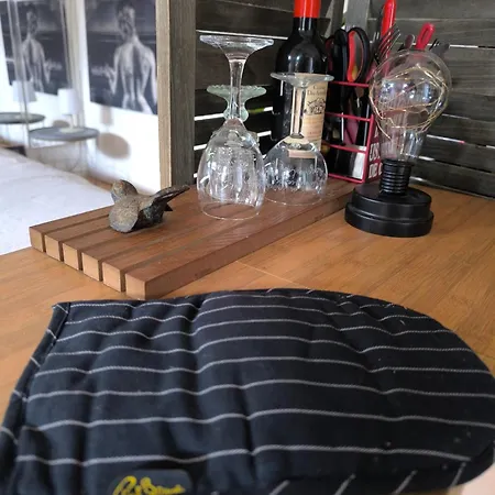 Studio Autonome Magnifique Avec Gd Terrasse &Jardin D Hiver, 1 Gd Lit Et 2 De 90Cm Tb Situe Chaumont-Gistoux 4* Chaumont-Gistoux