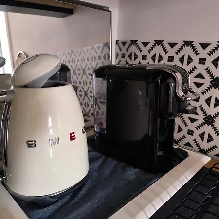 Autonome Magnifique1 Gde Et 1 Pte Avec Jardin D Hiver Tb Situe Bed & Breakfast